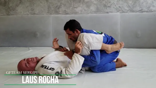 LAUS ROCHA - triangle counter vs double under pass