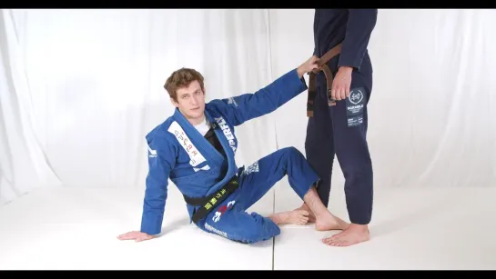 Keenan Cornelius - (lapelopedia part)  Belt guard intro. - Keenans Lapel Encyclopedia