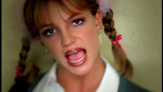 Britney Spears - Baby One More Time