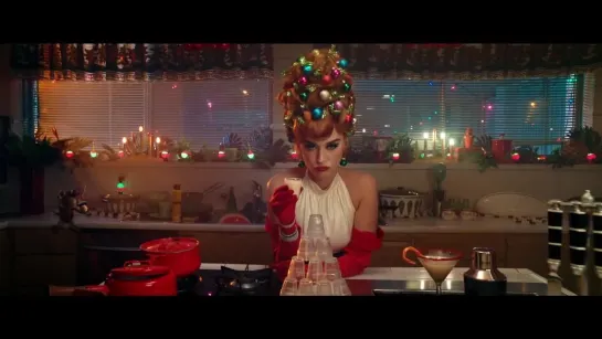 Katy Perry ↑ Cozy Little Christmas