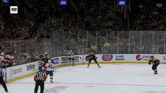 Brad Marchand Scores Shorthanded Goal