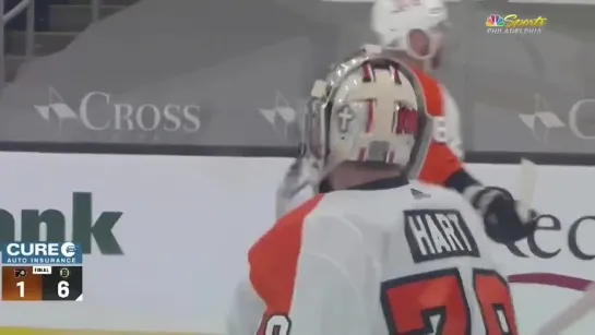 Carter Hart breaks his stick in a rage