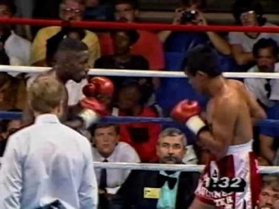 1989-08-20 Pernell Whitaker vs Jose Luis Ramirez II (vacant WBC & IBF Lightweight Titles)