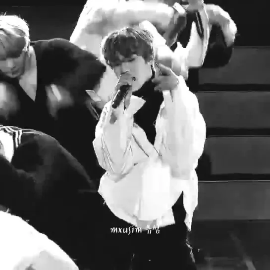 [VK][190105] MONSTA X fancam - Spotlight (Minhyuk focus) @ Fan-Con 'MX KINGDOM' with Monbebe