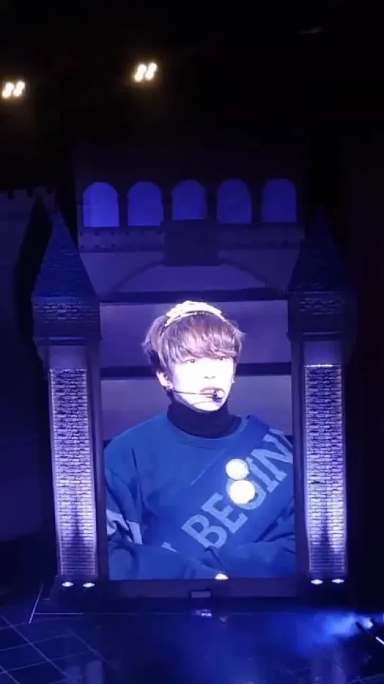 [VK][190105] MONSTA X fancam - Talk (Minhyuk focus) @ Fan-Con 'MX KINGDOM' with Monbebe