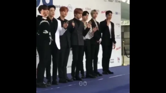 [VK][180830] MONSTA X fancam - Blue Carpet @ Soribada Best K-Music Awards 2018