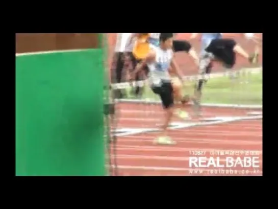 110827 Minho hurdles+100m @ MBC 3rd Idol Star Athletics Championships