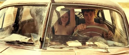 голая Кристен Стюарт (Kristen Stewart) - На дороге / On the Road (2012)