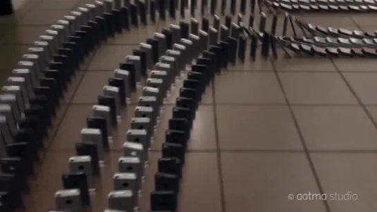 10,000 iPhone 5 Domino