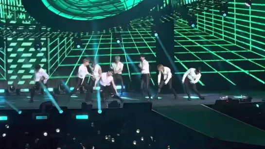 [FANCAM] 220710 Stray Kids - Easy @ [2ND WORLD TOUR "MANIAC"]  Los Angeles D-2