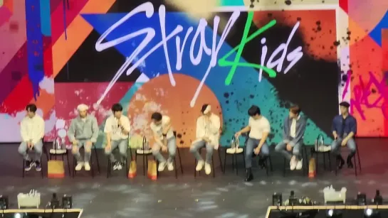 [FANCAM] 230120 STRAY KIDS - Bench Fanmeeting @ in Manila