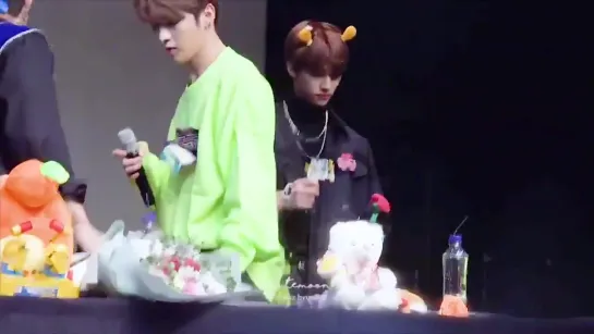 [FANCAM] 190405 Yeongdeungpo Fansign