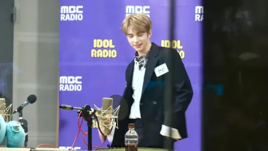 [FANCAM] 190109 IDOL RADIO