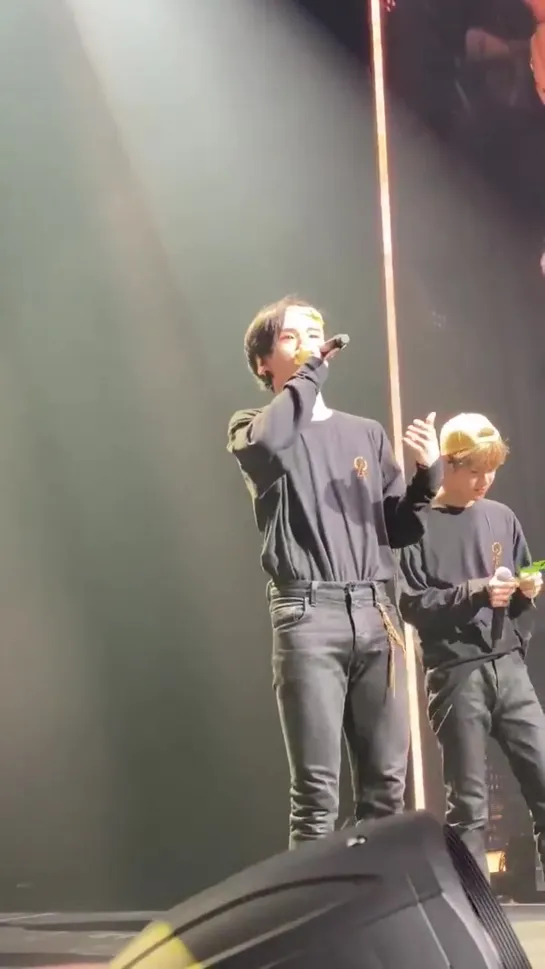 [FANCAM] 200201 Hyunjin @ Stray Kids 'District 9: Unlock' in Atlanta