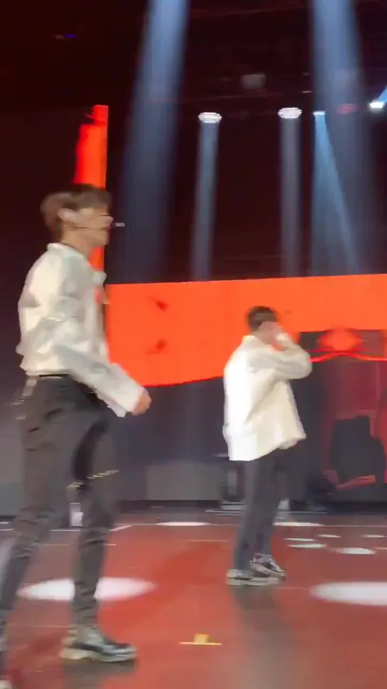 [FANCAM] 200201 Hyunjin @ Stray Kids 'District 9: Unlock' in Atlanta