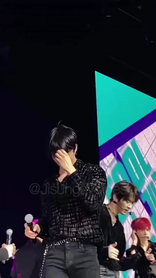 [FANCAM] 200129 Hyunjin @ Stray Kids 'District 9: Unlock' in New York