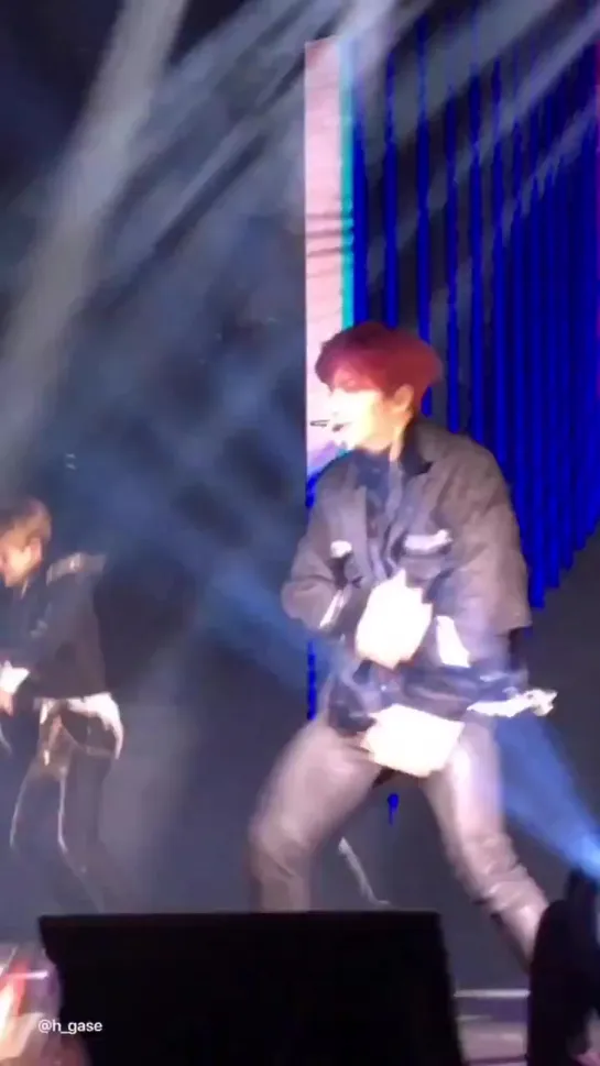 [FANCAM] 200129 Hyunjin @ Stray Kids 'District 9: Unlock' in New York