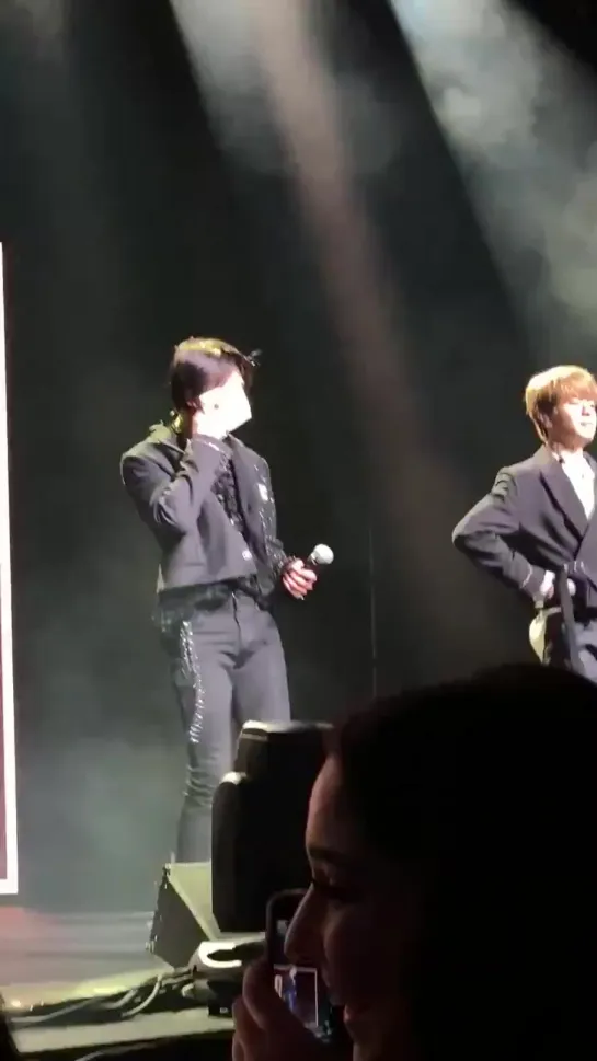 [FANCAM] 200129 Hyunjin @ Stray Kids 'District 9: Unlock' in New York