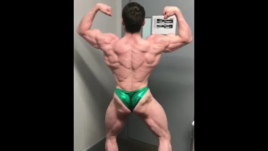 Vinny Craine - Practice Posing in Best Fit Posers on 4-20_TubeID.Co