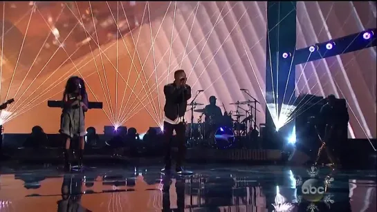 Kendrick Lamar 2013 American Music Awards Live Performances http://vk.com/vevonewmusicvideospremieres