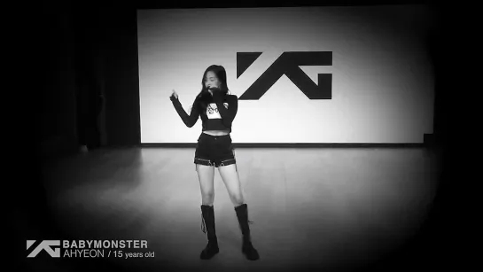 BABYMONSTER (#2) - AHYEON (Live Performance)