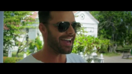 Ricky Martin - La Mordidita (Official Video) ft. Yotuel