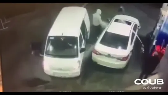 Car Hijack Gone Wrong At Petrol Station - Loser