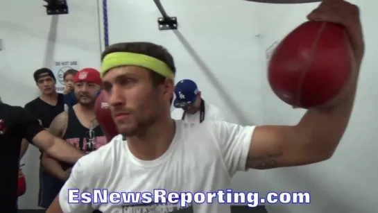 ЛОМАЧЕНКО. Работа на пневмо груше. ESNEWS Lomachenko KILLING the SPEED BAG!