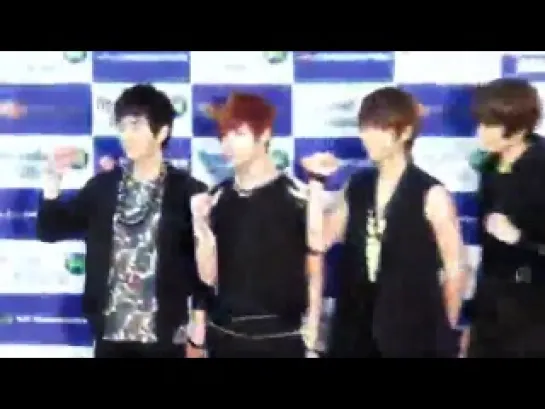 [110528] SHINee Red Carpet @ Ⓓream Ⓒoncert 2011 Ⓟress Ⓒonference