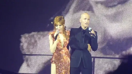 Mylène Farmer & Gary Jules - Les Mots (Timeless 2013 Bercy) HD live