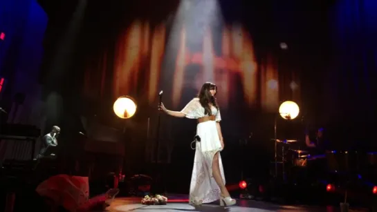 Lana Del Rey – Why Don't You Do Right [Peggy Lee cover] (Live @ «Endless Summer Tour»)