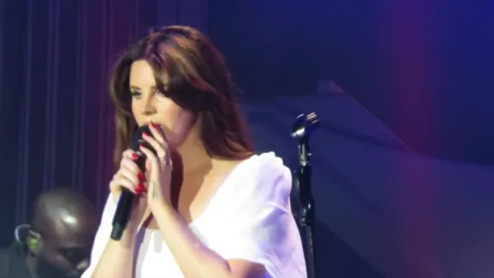 Lana Del Rey – Botn to Die (Live @ «Endless Summer Tour»)