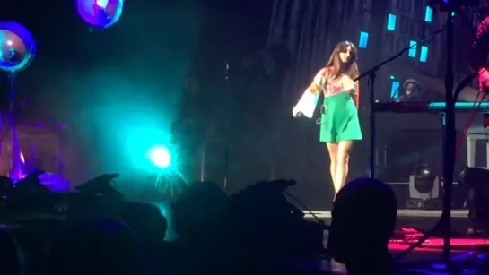 Lana Del Rey – Brooklyn Baby (Live @ «Endless Summer Tour»)