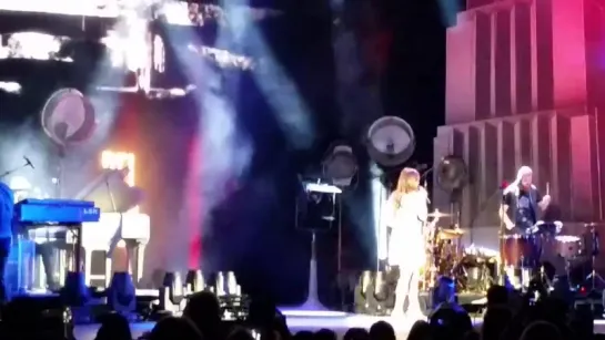 Lana Del Rey – Born to Die (Live @ «Endless Summer Tour»)