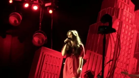 Lana Del Rey – Serial Killer (Live @ «Endless Summer Tour»)