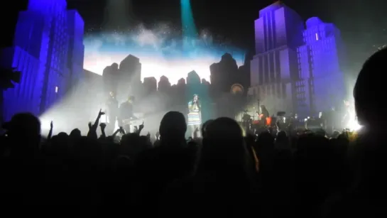 Lana Del Rey – Cruel World (Live @ «Endless Summer Tour»)