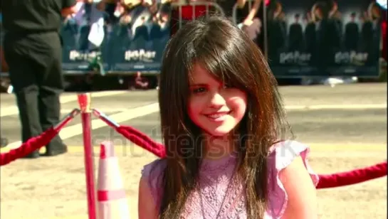 JULY 08, 2007: Selena Gomez, walks the red carpet at the Harry Potter and the Order of The Phoenix Premiere held at the Grauman'