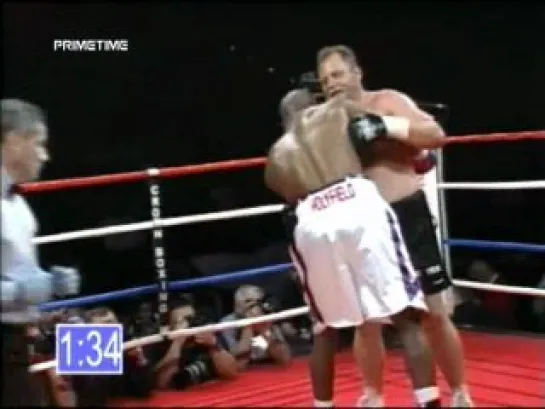 2010-04-10 Evander Holyfield vs Francois Botha (vacant WBF Heavyweight Title)