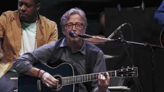 Eric Clapton - Tears in Heaven live Crossroads 2013