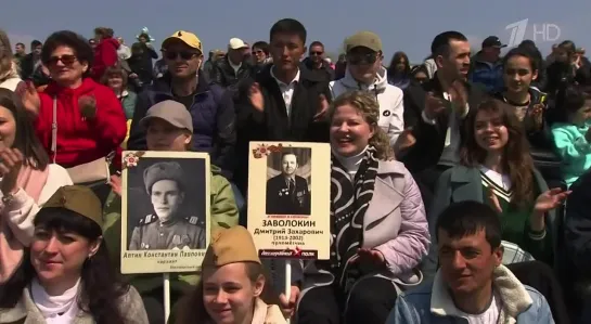 07.05.2023 Победоносные песни военных лет под гармошку. Подписывайтесь на канал Futuris.TV