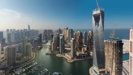 Dubai Flow Motion in 4K (2015)