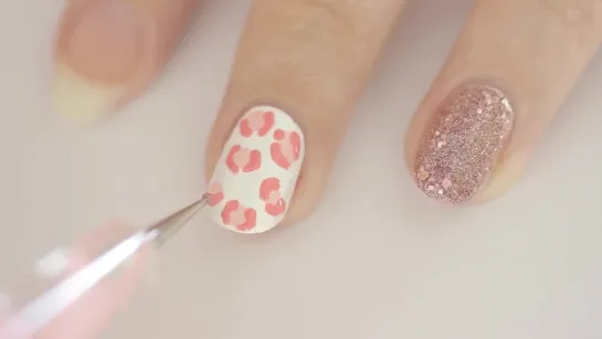 Nail Art- Pretty In Pink