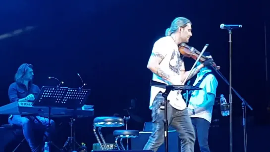 David Garrett - Tchaikovsky piano concert, I mov. - Bucharest (13-09-2018)