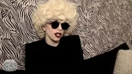 2010 // Lady Gaga > Autres ITW - Rhapsody TV - Lady Gaga VS. The Box (Gagavision.net)