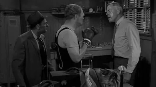 Twilight Zone  (Dimension Desconocida)    5x02    Steel -Acero-   Lee Marvin    Latino