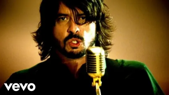 Foo Fighters - Resolve (VIDEO- Non Glow Version)