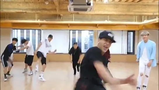 [Dance Practice] GOT7 - AROUND THE WORLD (Ver. #3)