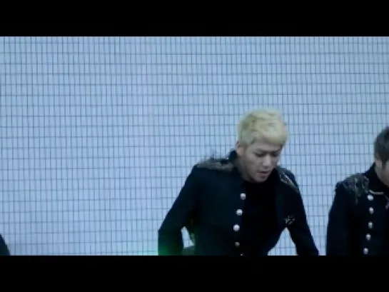 120107 Wanna B - ZICO fancam (Yoyogi, Japan)