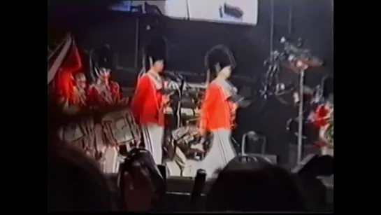 Michael Jackson - Birthday Surprise (Live In Copenhagen — 29 August, 1997)