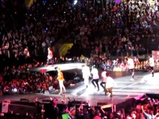 [fancam] 111023 SHINee - Get Down @ SMTOWN LIVE in NEW YORK